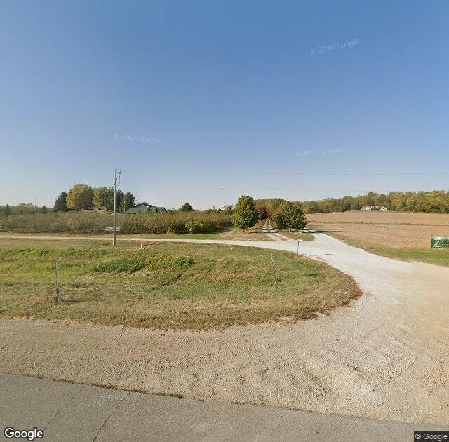 Big Apple Orchard in Mount Vernon, IA