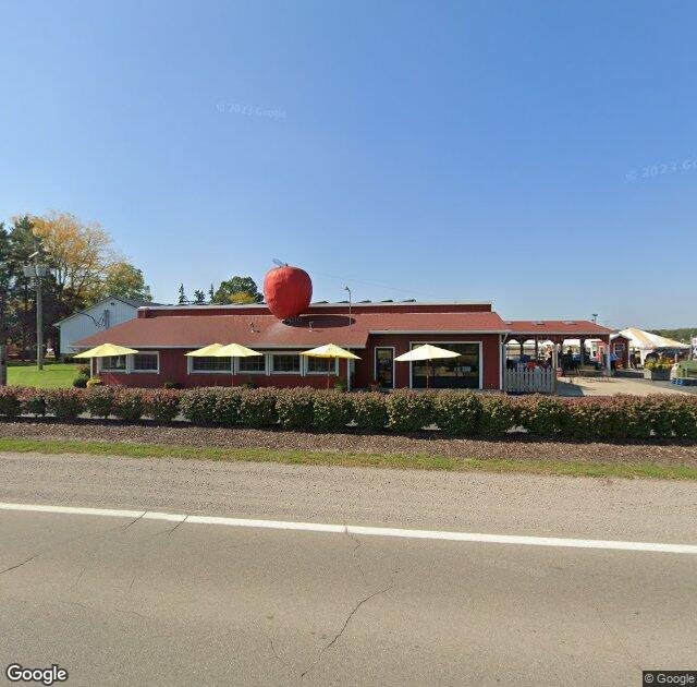 Blake's Big Apple in Armada, MI