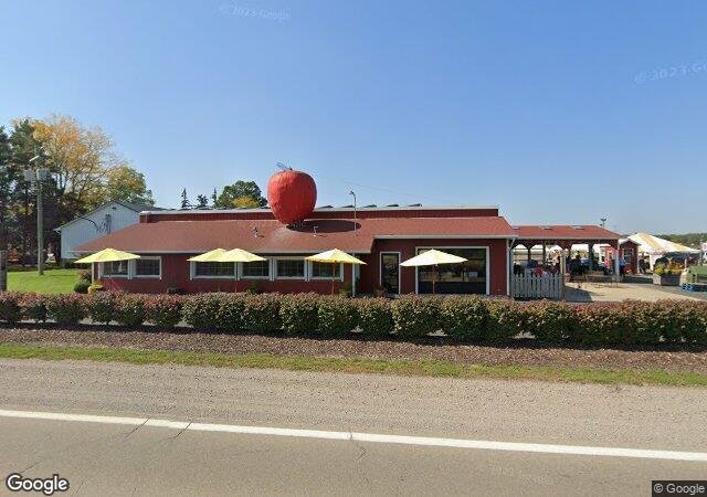 Blake's Big Apple in Armada, MI