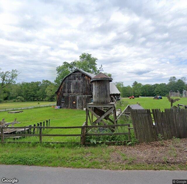 Cunningham Family Farms in Swan Lake, NY