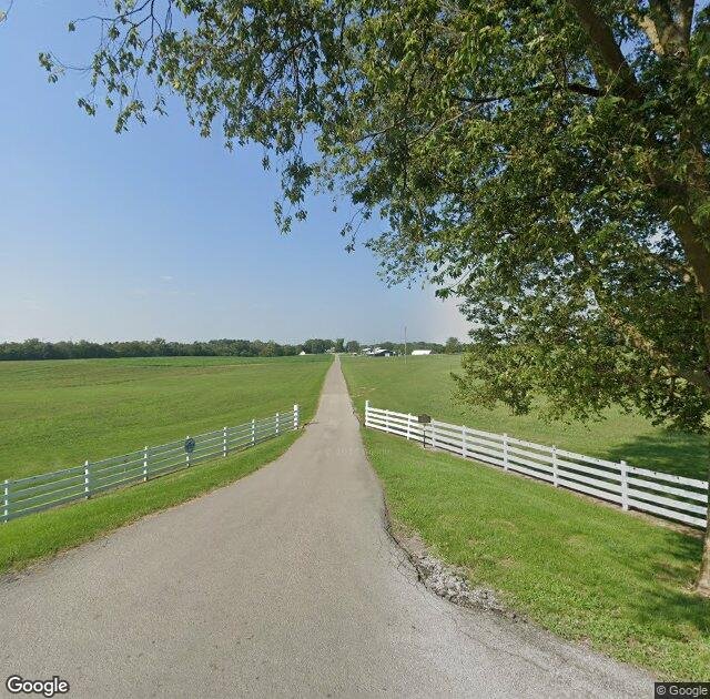 Devine's Corn Maze & Pumpkin Patch in Harrodsburg, KY