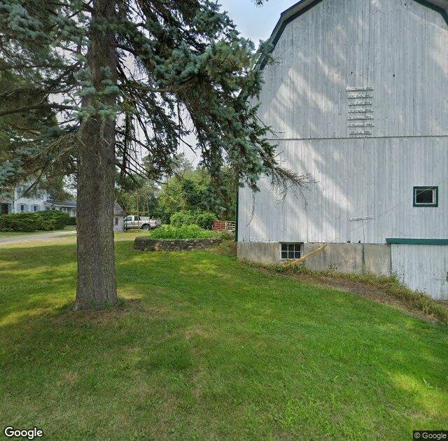 Diehl's Orchard & Cider Mill in Holly, MI