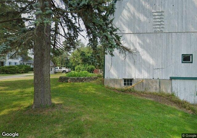 Diehl's Orchard & Cider Mill in Holly, MI