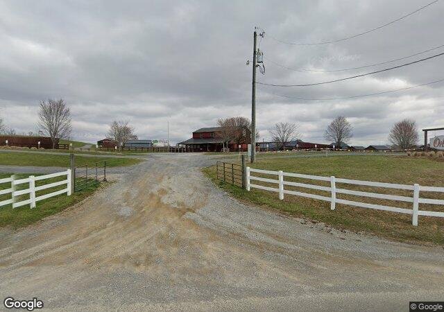Oakes Farm in Corryton, TN
