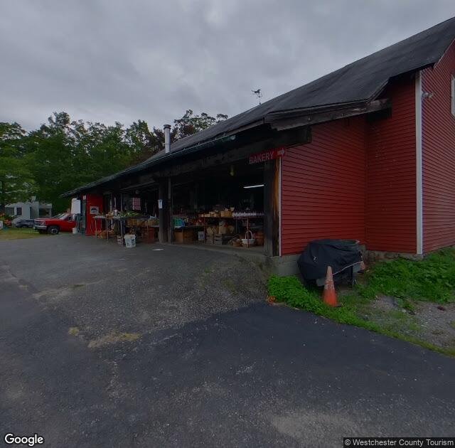 Stuart's Fruit Farm in Granite Springs, NY