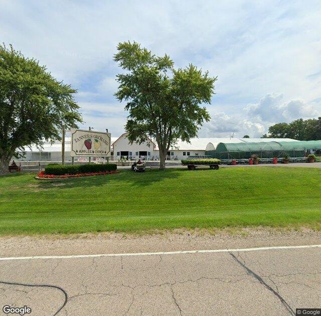 Tanners Orchard in Speer, IL