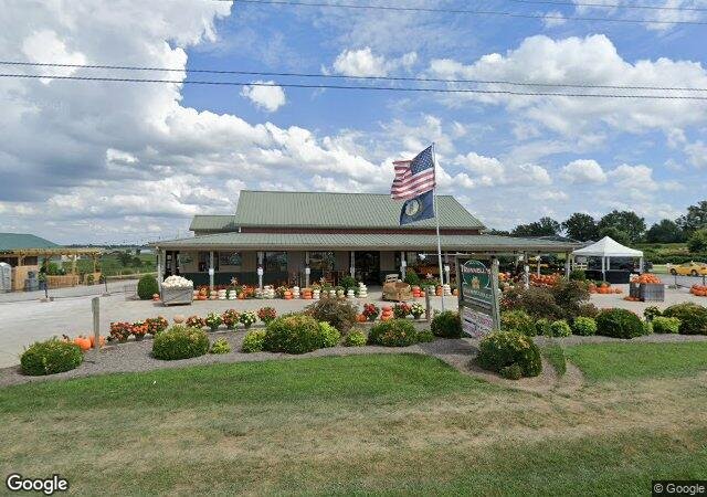 Trunnell's Farm Market in Utica, KY
